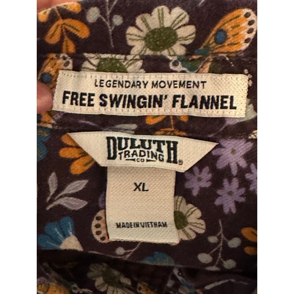 Duluth Trading Free Swingin Flannel Shirt XL Butterfly Floral Purple Cotton - Picture 7 of 9